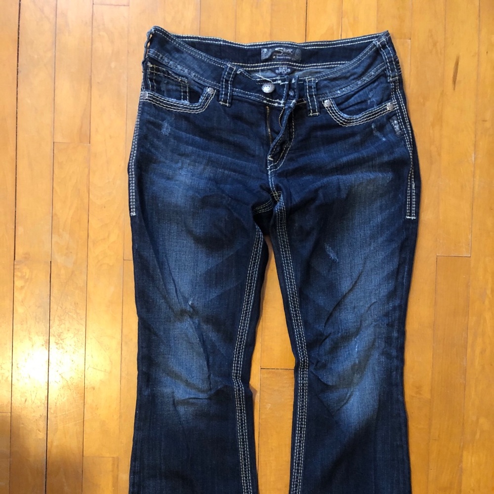 Silver Jeans - Picture 2 of 4